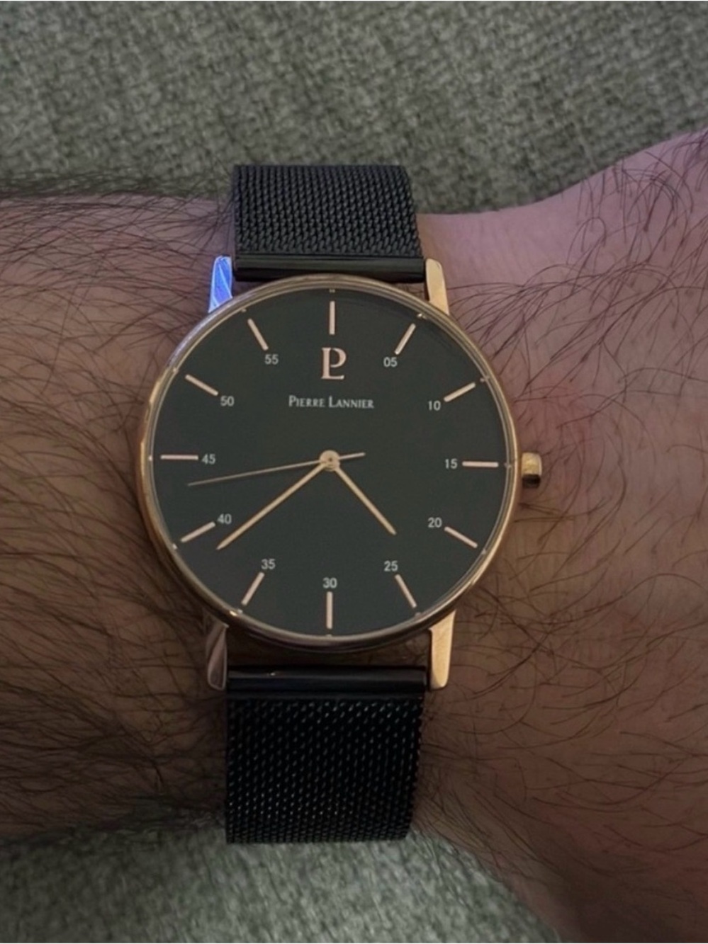 JEANNE PIERRE Black Dial Rose Gold Case Mesh Strap Watch